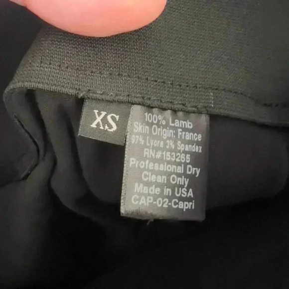 SPRWMN High Waisted Capri Leather Leggings in Black Size XS - Picture 8 of 8